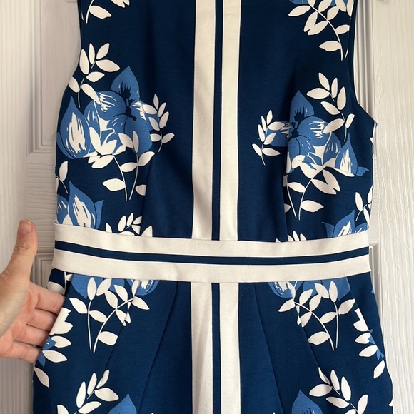 Lands end dress size 2P - Picture 2 of 4